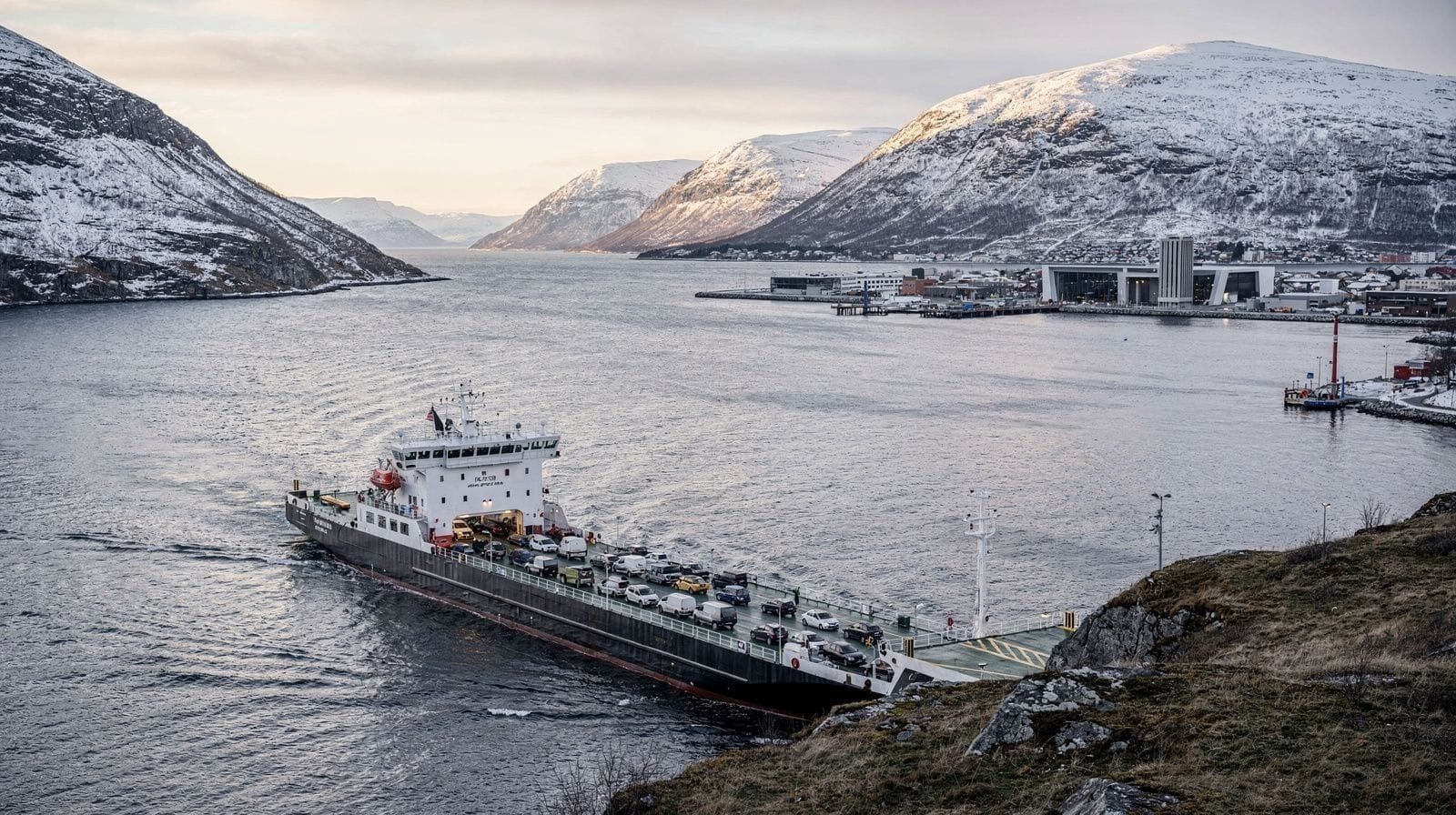 The Bodø–Moskenes Ferry: What to Know Before You Book