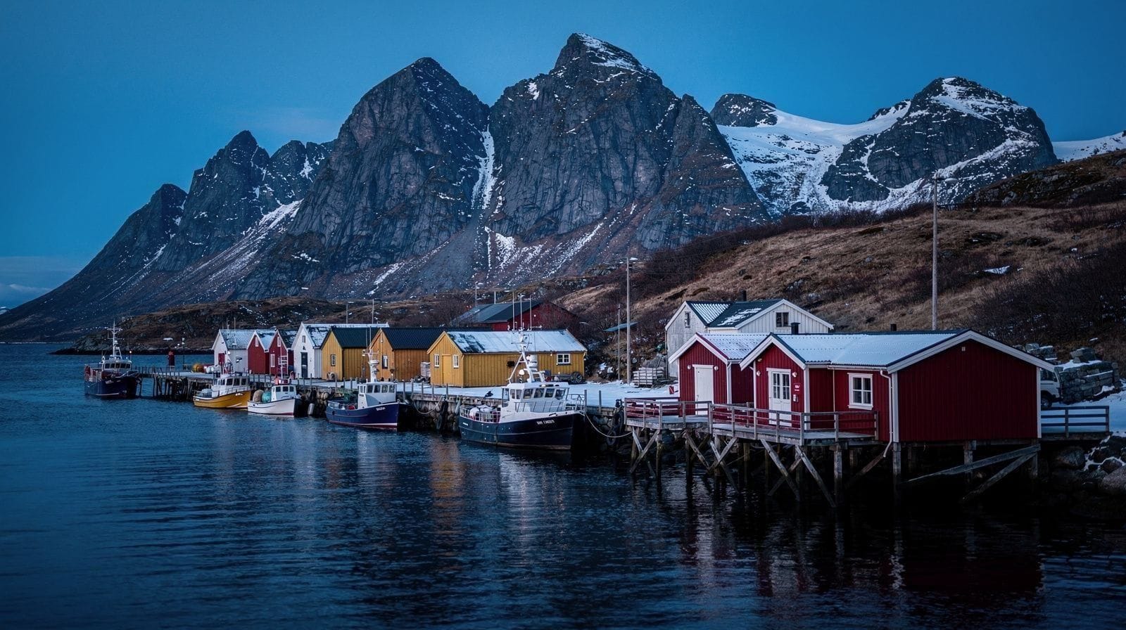 6 Days in Lofoten: A Full Week Without the Rush, One Big Hike and One Day on the Water